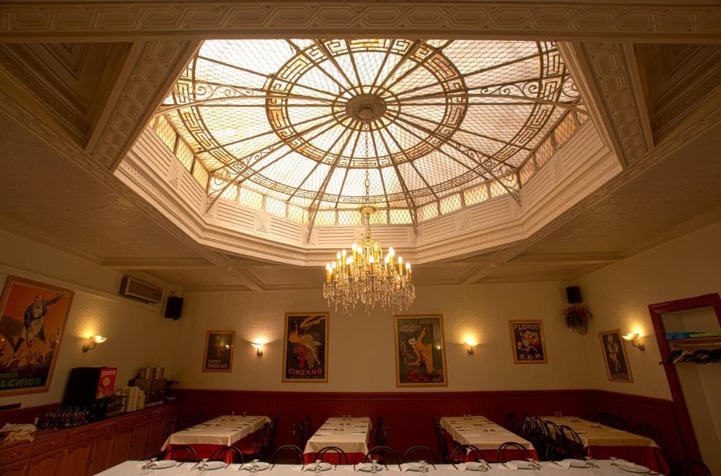 Hotel La Paz Jaca Eksteriør bilde