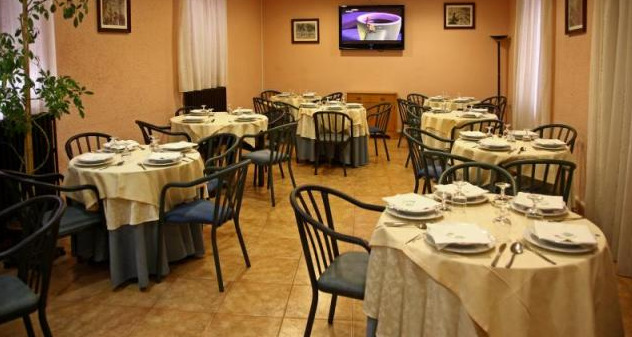 Hotel La Paz Jaca Eksteriør bilde